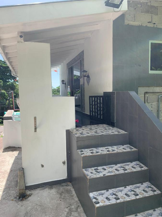 Villa Manoir 昂斯拉齐奥 外观 照片